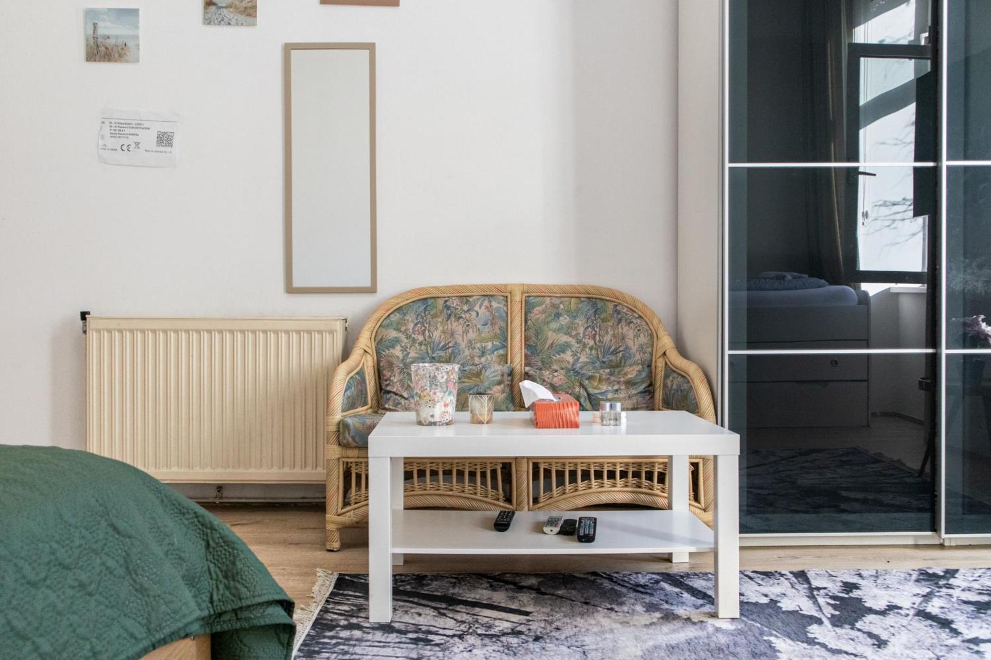 Gasthof Convenient Shared - Near Danube & Millenium Tower *